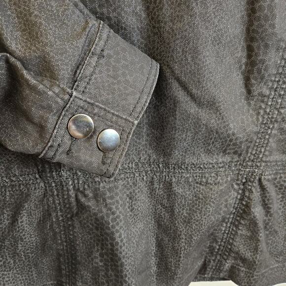 CH Banks Animal Print Button Up Denim Jacket Size 1X Black Lightweight Classic - Picture 7 of 9